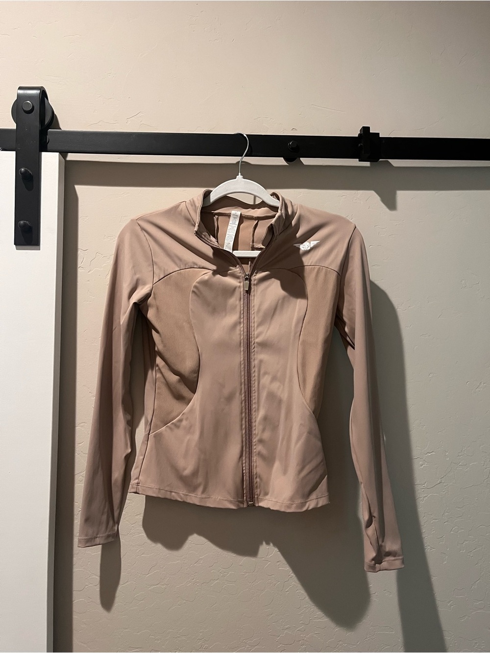 Women's Workout Cream Zip-Up